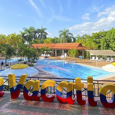 On Vacation Girardot Resort מראה חיצוני תמונה