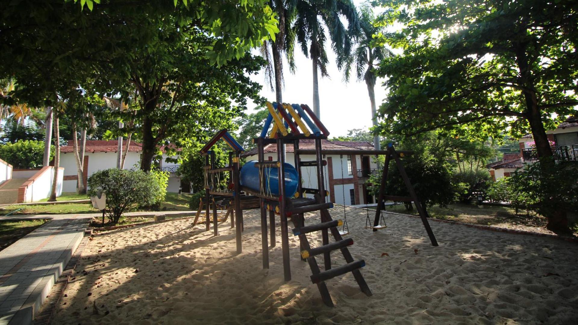 On Vacation Girardot Resort מראה חיצוני תמונה