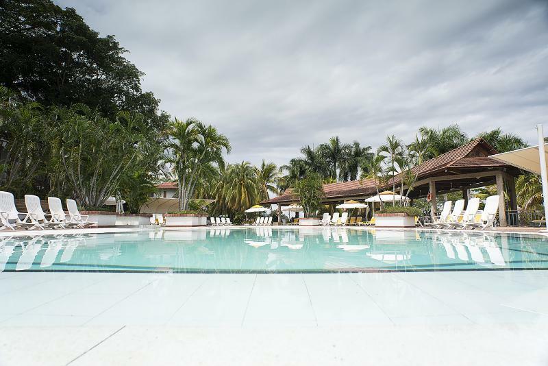 On Vacation Girardot Resort מראה חיצוני תמונה